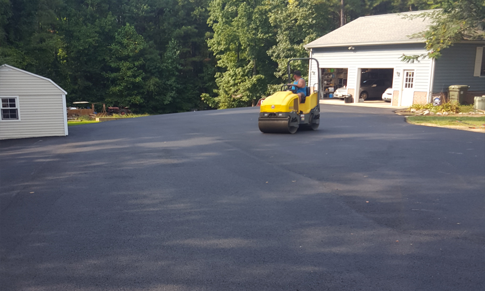 The Importance of Sealcoating for Your Asphalt Surfaces in Schenectady, NY